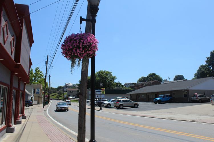 Bridgeport expands effort to beautify downtown with colorful flowers