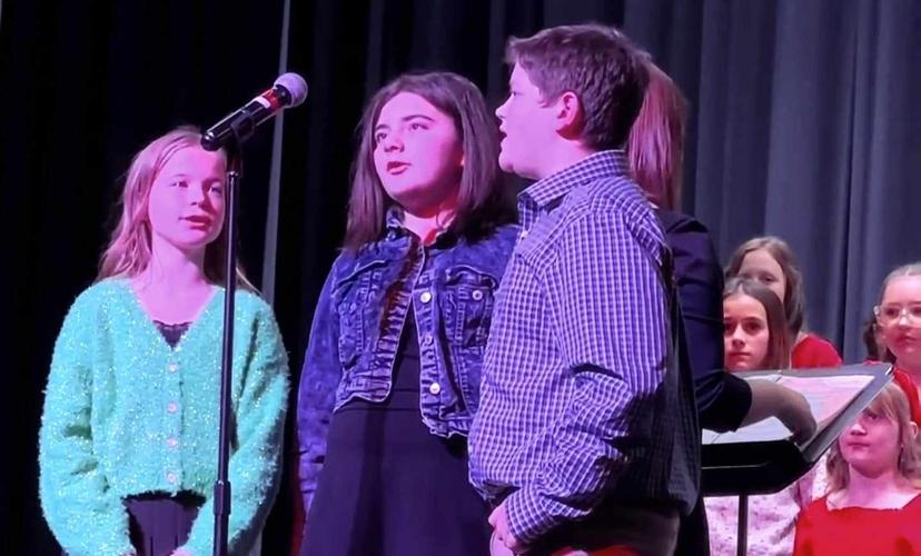 Taylor County Middle School (West Virginia) singers usher in Christmas ...