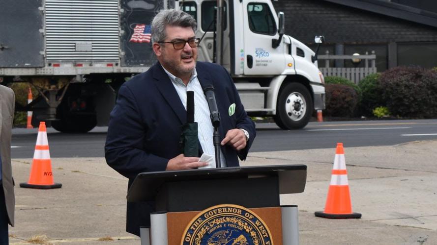 Gov. Justice, West Virginia transportation officials celebrate paving