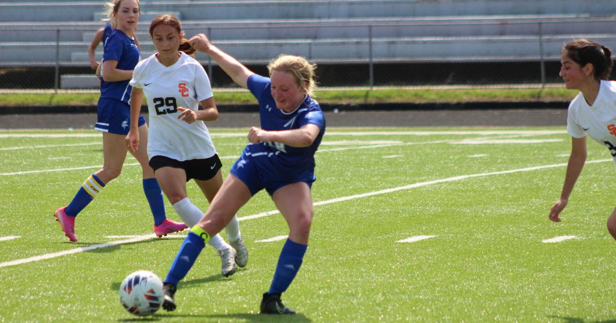 Ripley girls win over GE on soccer pitch