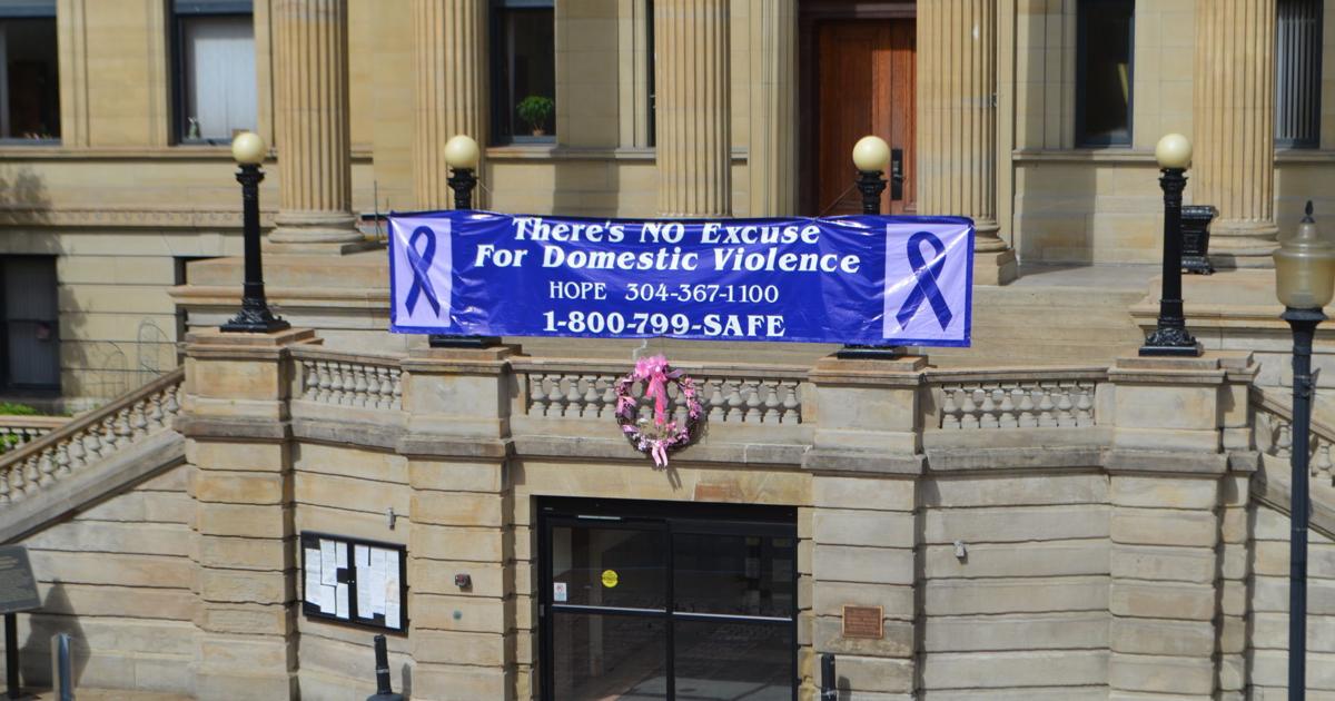 Marion Co Wv Officials Stress Importance Of Domestic Violence Awareness Month Fairmont News Wvnews Com Marion Co Wv Officials Stress Importance Of Domestic Violence Awareness Month Fairmont News Wvnews Com