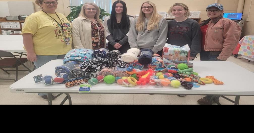 Mason Career Center students hold drive for animal shelter Gallipolis