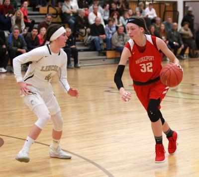 Sturm Ferris Lead Defensive Effort For Cougars High School
