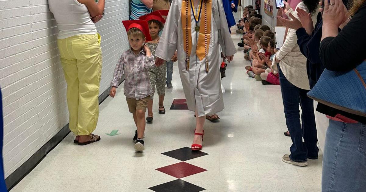 Elementry Grad Walk Jane Lew Elementary School grad walk | Weston Lifestyles | wvnews.com