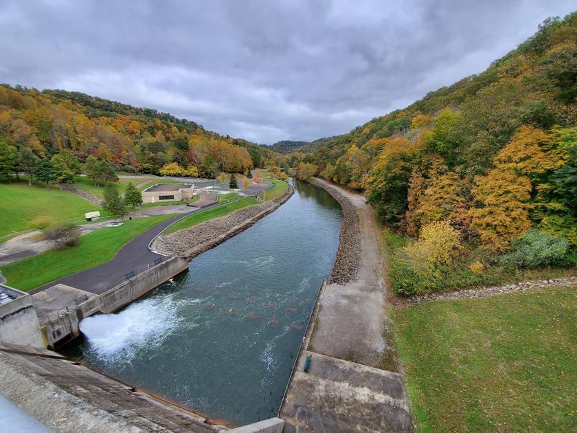 Stonewall Jackson Lake in Lewis County West Virginia seeks public input