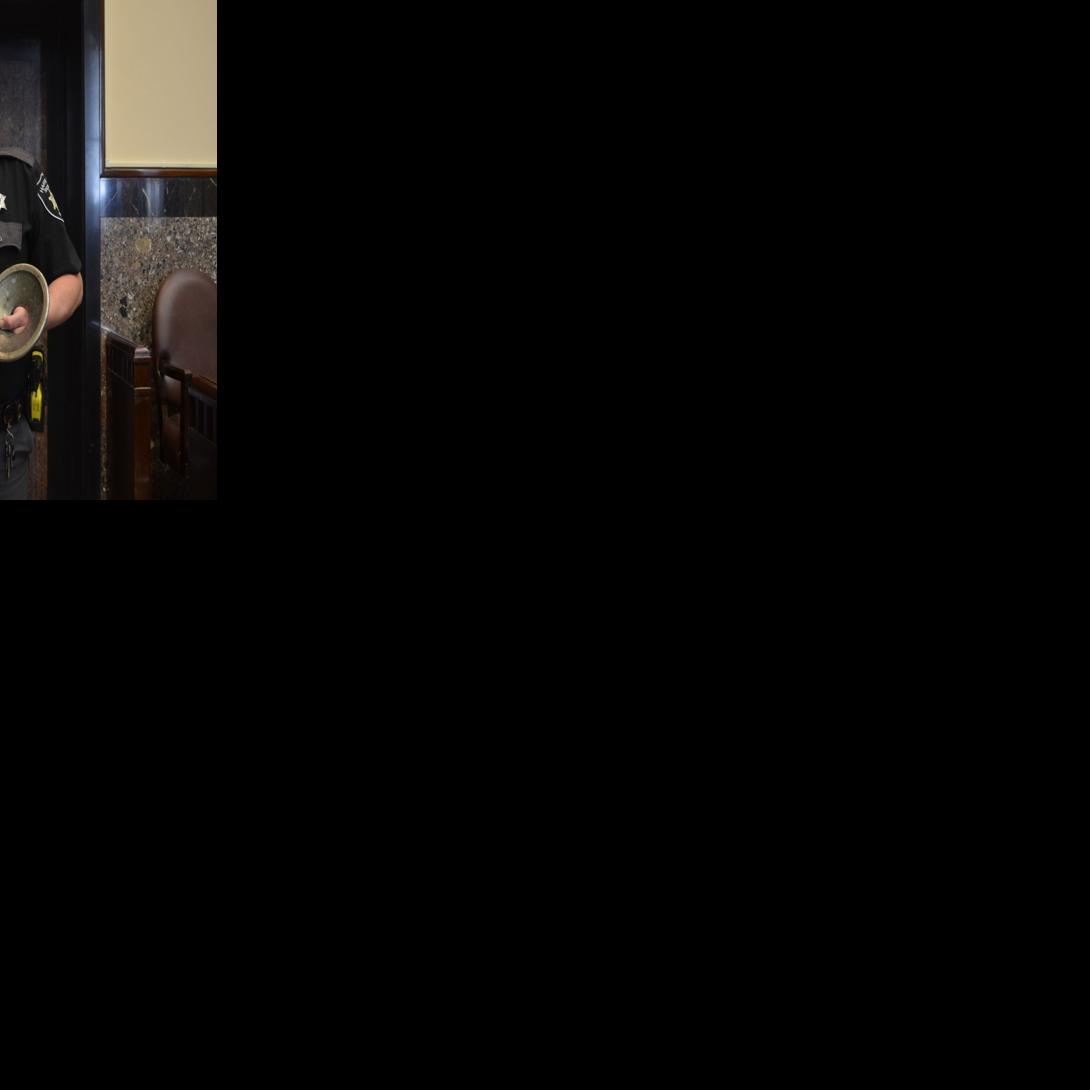 Spit(toon) shine: Harrison County West Virginia deputy making