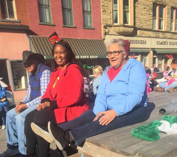 Gallipolis Christmas parade draws 70 entries, plenty of spectators