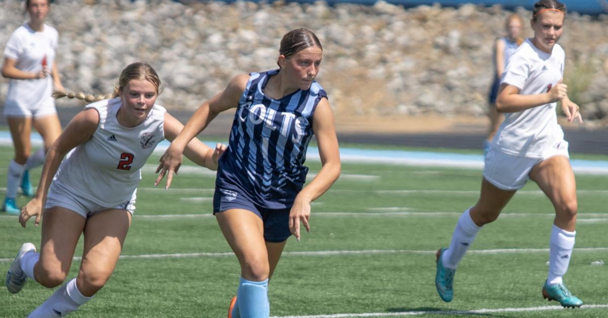 Braylyn Sparks secures 100th career goal West Virginia High School