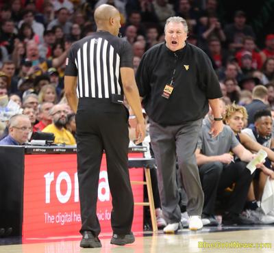 Huggins Looks To Keep Wvu Mentally Right At Kansas Wvu Sports Wvnews Com