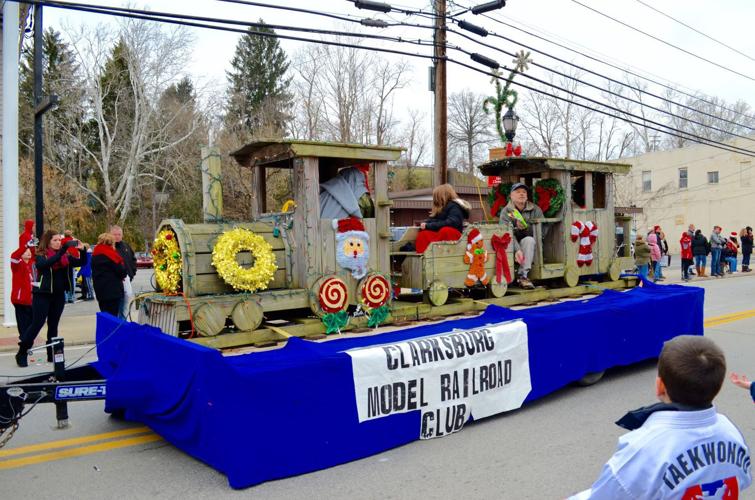 Families enjoy the Bridgeport Christmas Parade together Local News