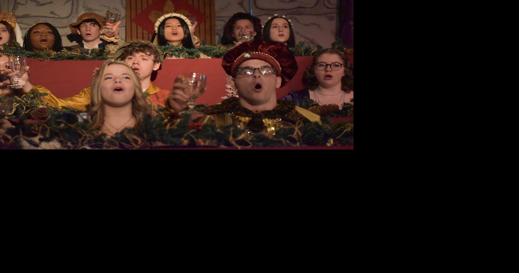 Madrigals christmas dinner chicago