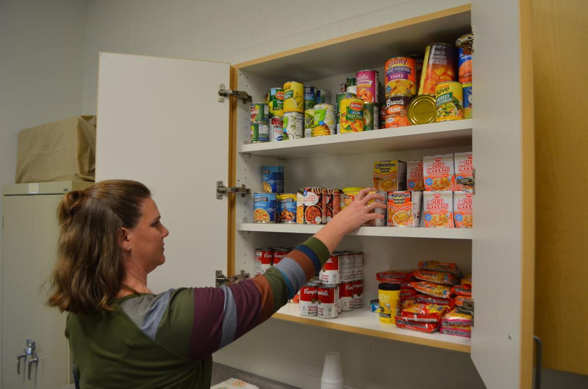 Firstenergy In Fairmont Wv Donates Funds To Pierpont Food Pantry