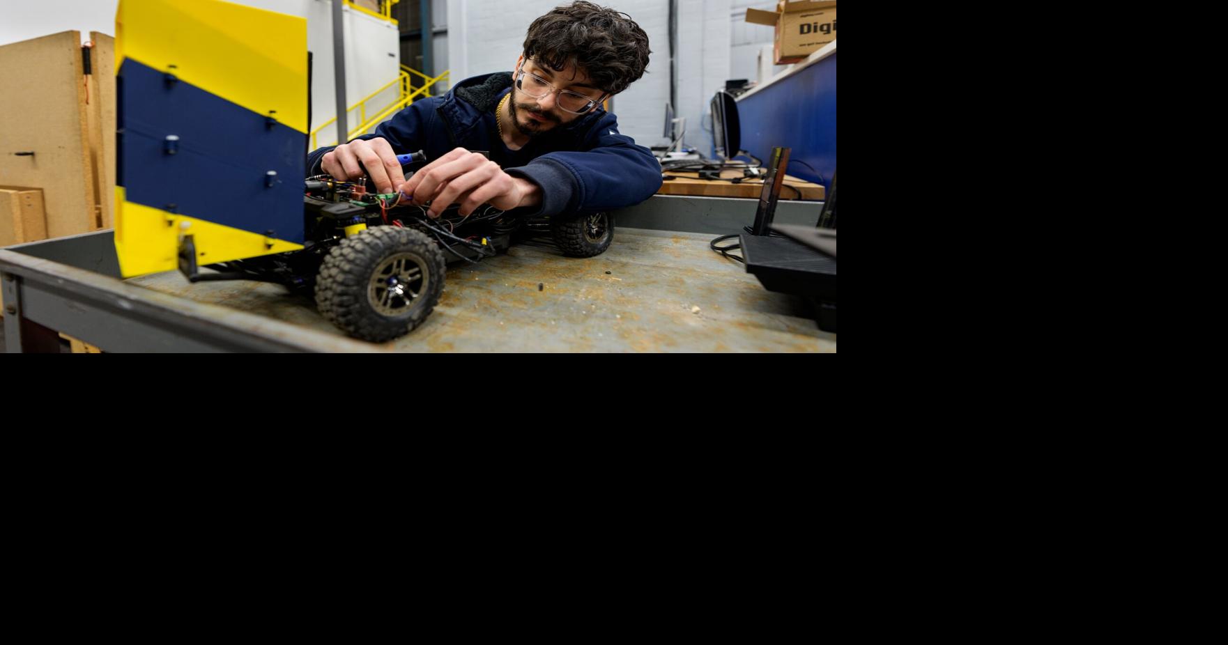 PEDAL TO THE MEDAL The WVU RoboRacer team builds race cars that have minds of their own