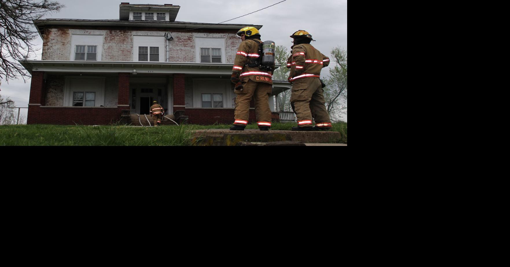 Clarksburg, WV, firefighters respond to Locust Street house fire