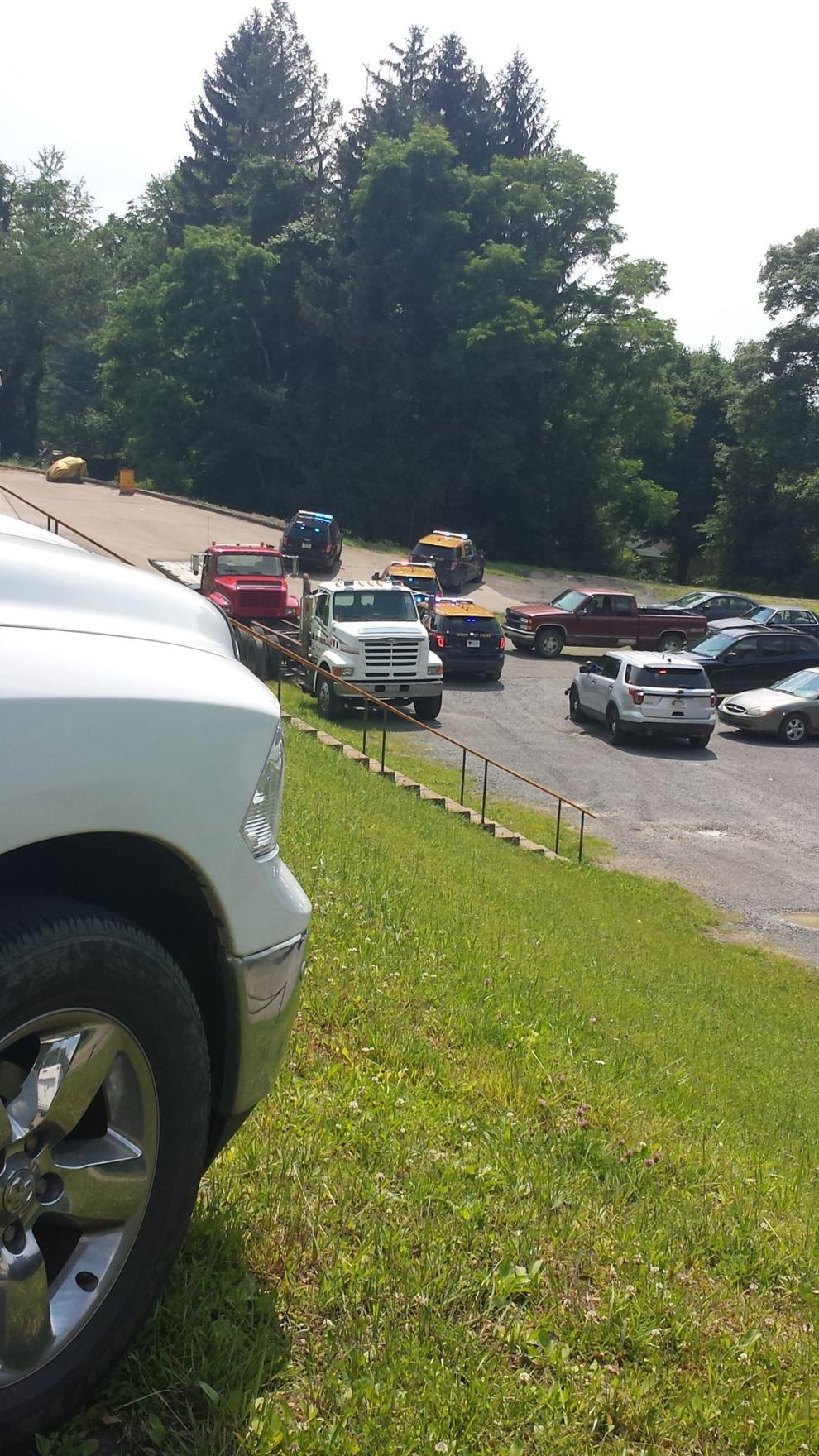 Car chase ends in Pleasant Valley Fairmont News