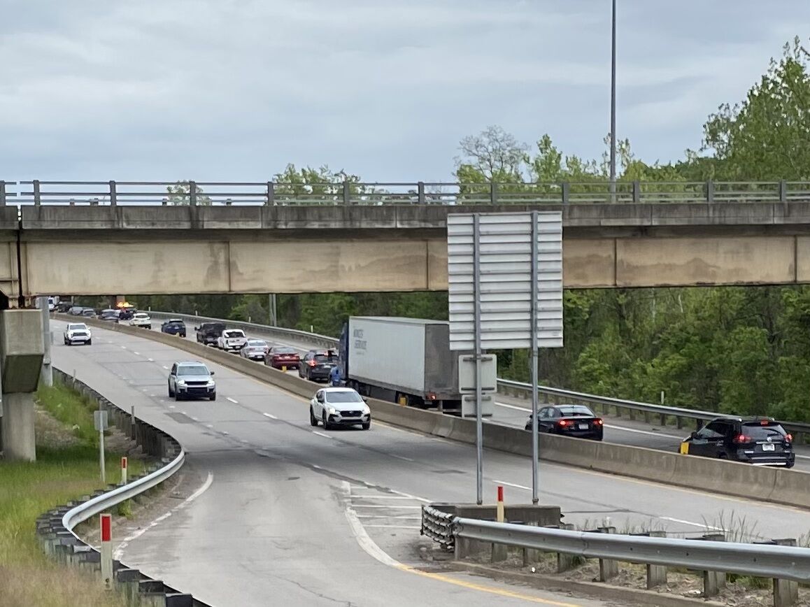 Disabled semi truck causes traffic backup on U.S. 50 in Clarksburg ...