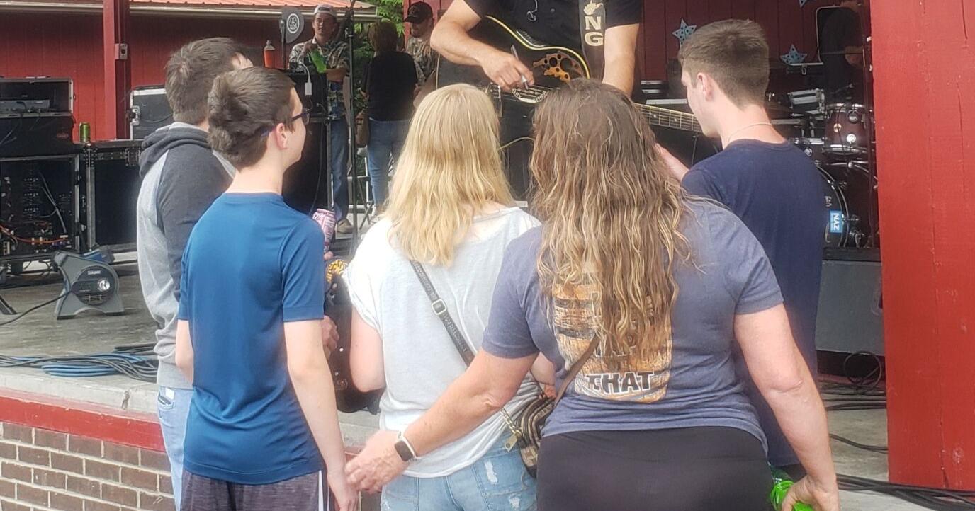 Fourth of July celebration held in Salem, West Virginia - Vimarsana News