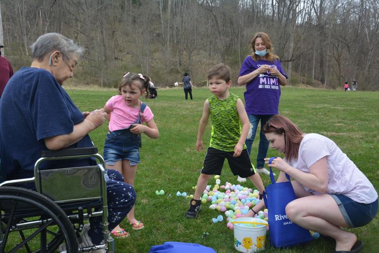 Family reunions made, candy collected during Stonerise Clarksburg (West