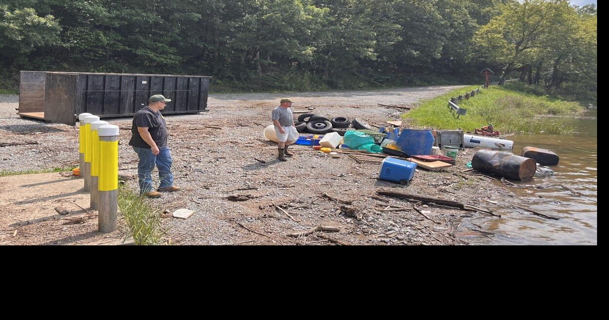 Volunteers Remove Hundreds of Pounds of Flood Debris From Stonecoal Lake