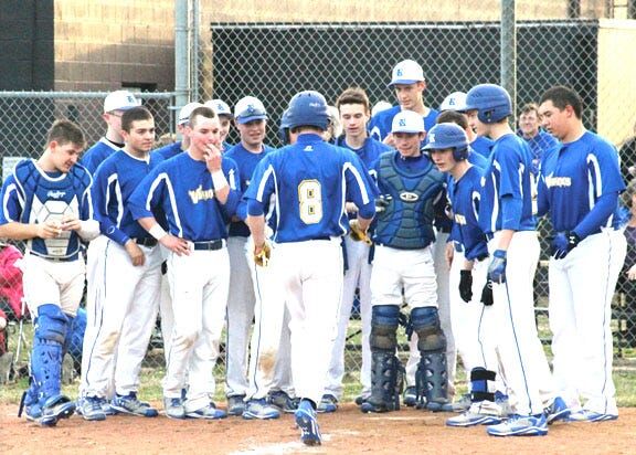 Honoring those we lost, High school baseball teams hit the diamond on Memorial  Day