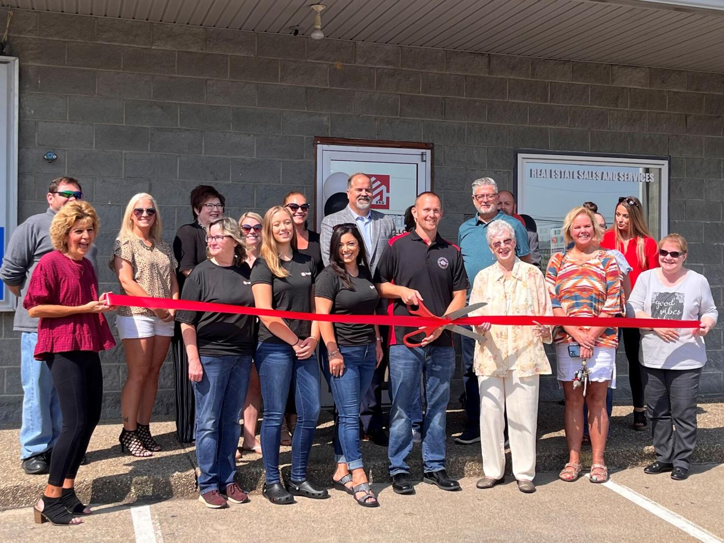 Shinnston, West Virginia's Blackwell Realty Group holds ribbon cutting
