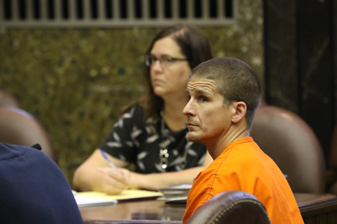 Clarksburg Wv Man Gets 1 5 In Prison For Slapping 5 Month Old Daughter Several Times Wv News Wvnews Com
