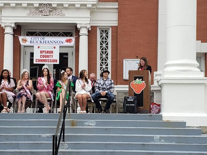 West Virginia Strawberry Festival kicks off in Buckhannon, with