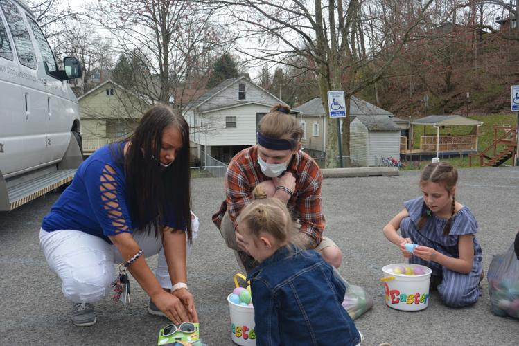 Family reunions made, candy collected during Stonerise Clarksburg (West