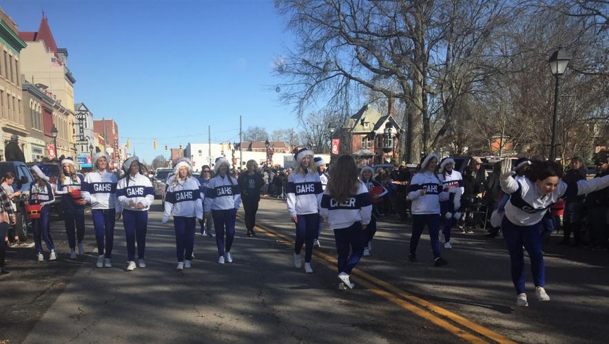 Gallipolis Christmas parade draws 70 entries, plenty of spectators