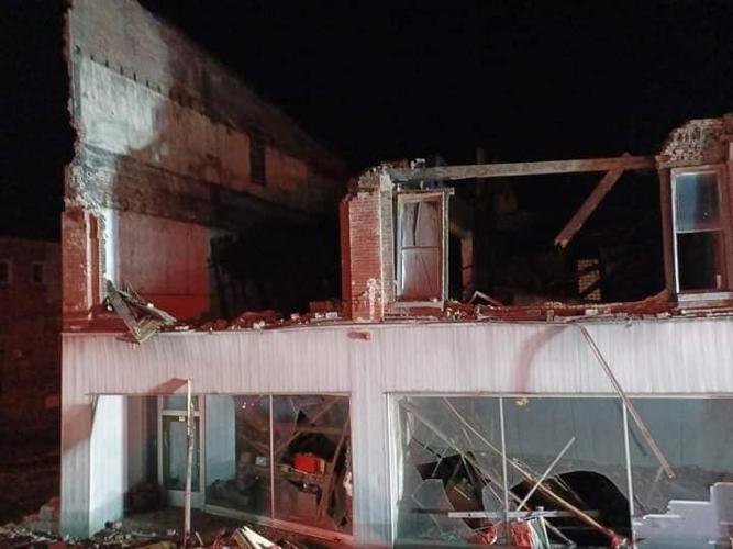 Residents OK, Latrobe Street in Grafton closed after building collapse