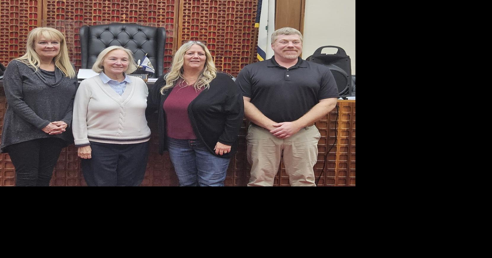 Weston City Council honors Arnold Cemetery, appoints new finance manager | Local Weston News