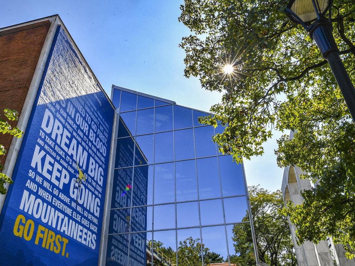 West Virginia University Appalled By Actions Of Students Accosting Reporter During St Patrick S Day Party Say Police Investigation Is Ongoing Wv News Wvnews Com West Virginia University Appalled By Actions Of Students Accosting Reporter During St Patrick S Day Party Say Police Investigation Is Ongoing Wv News Wvnews Com