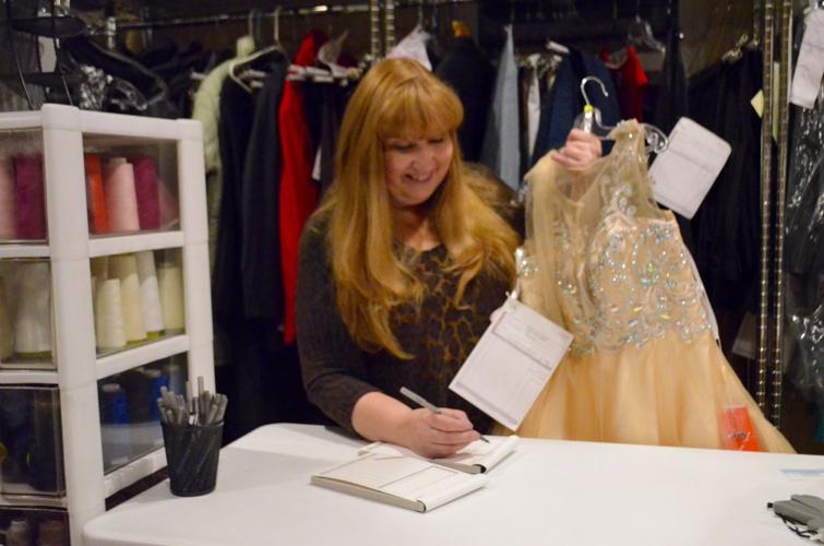 Robin's Perfect Fit celebrates location move | Business and Finance |  wvnews.com