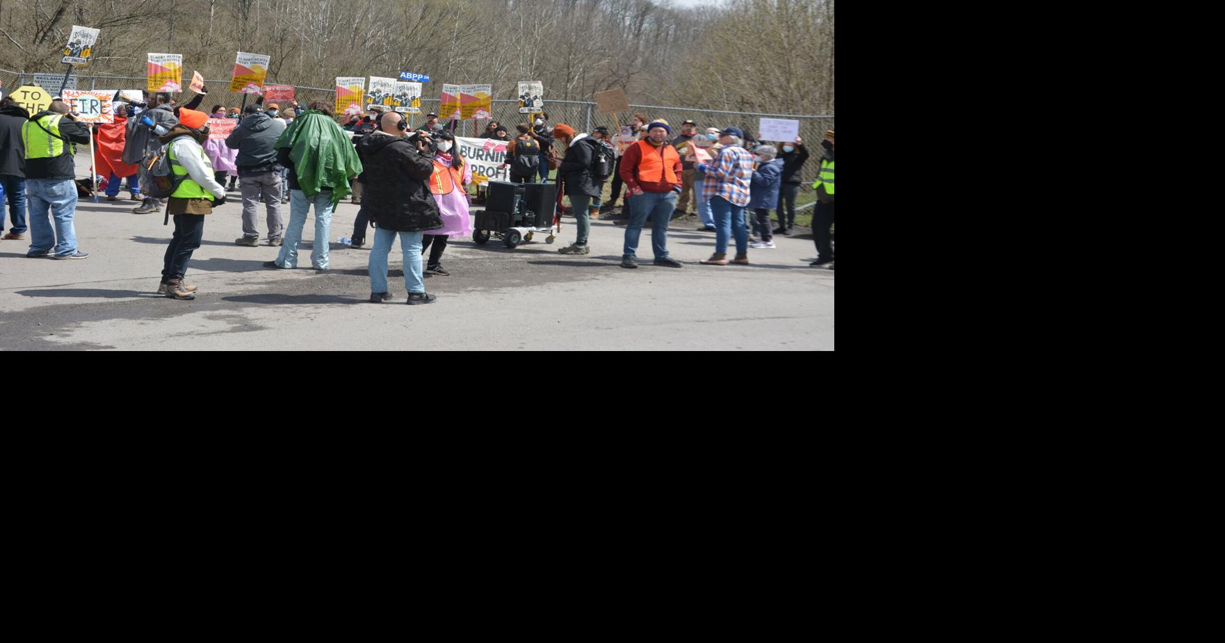Grant Town (West Virginia) protest targets Sen. Manchin WV News