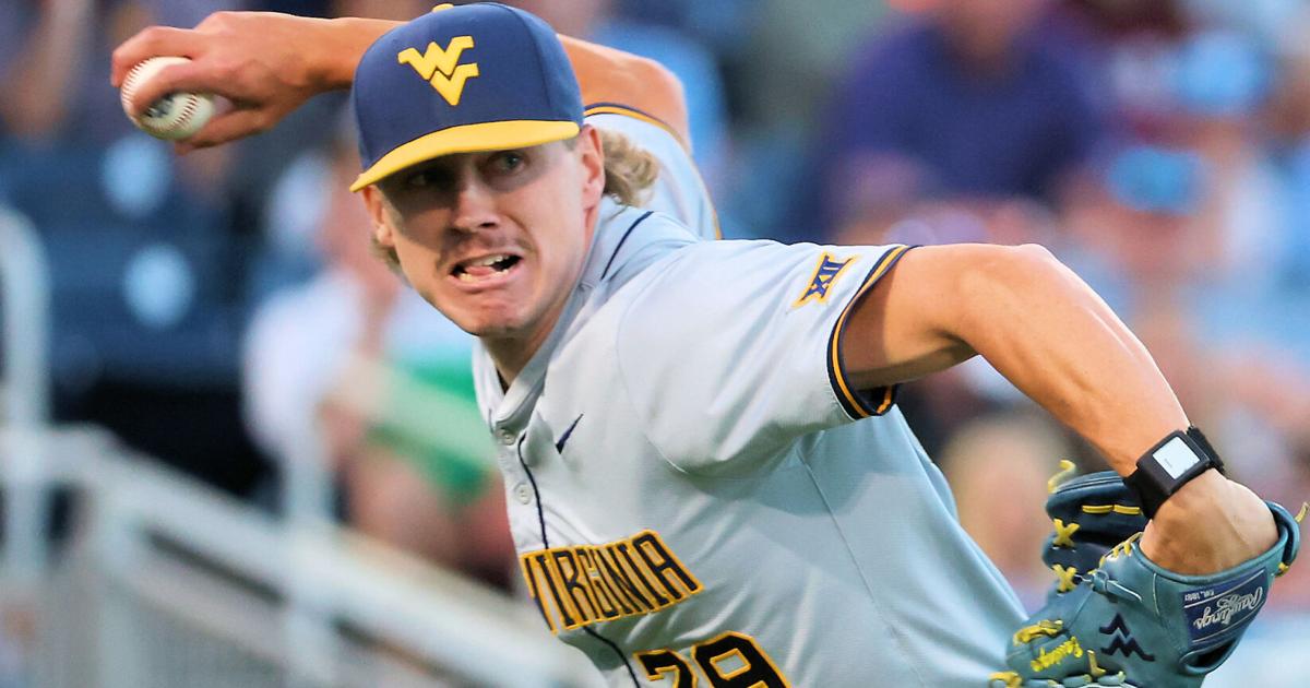 Mistakes cost WVU in loss to North Carolina