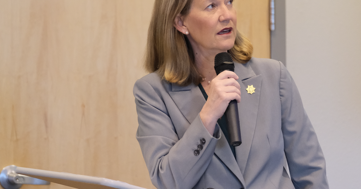 Arizona attorney general hears health insurance gripes | News Arizona attorney general hears health insurance gripes | News