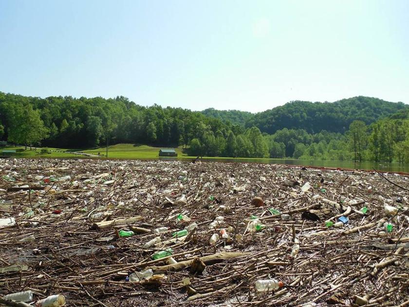 Acres Of Debris On R D Bailey Lake Nothing New Local News Wycoreport Com