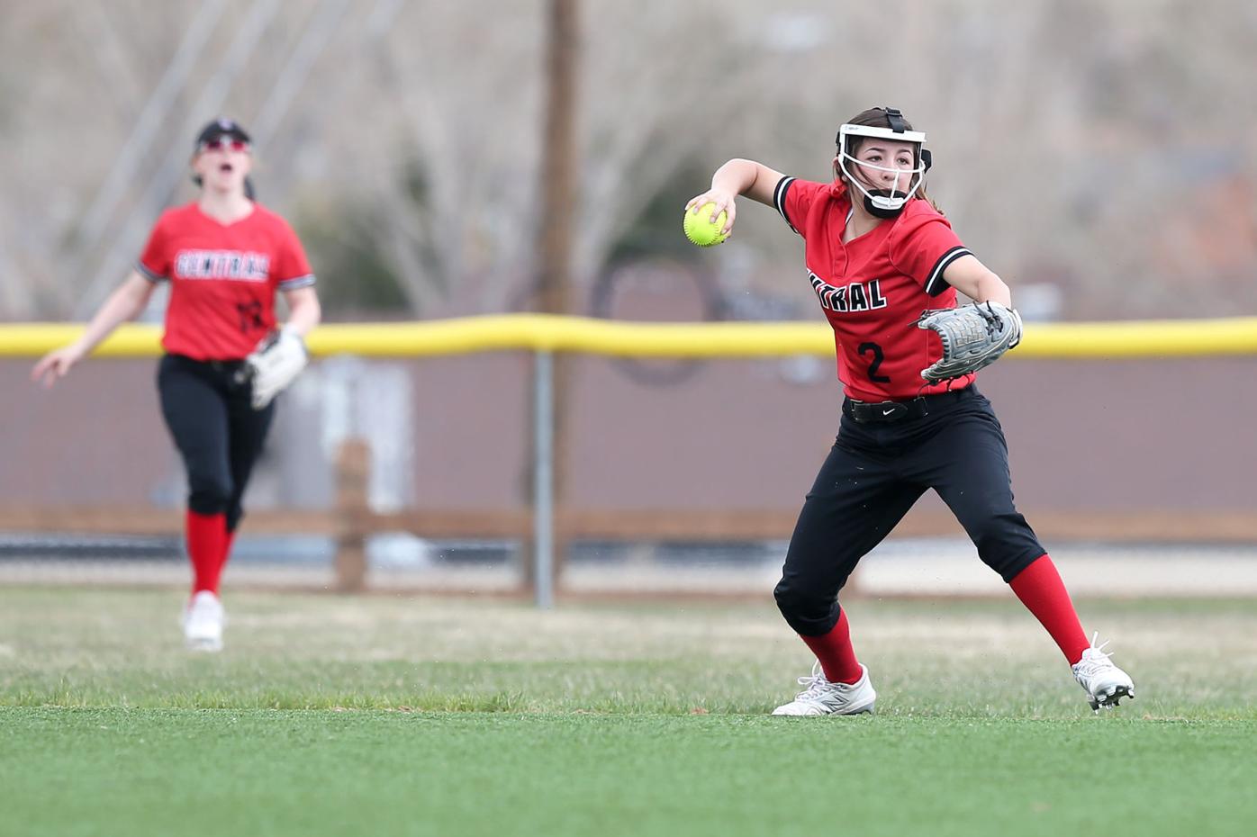 20210502-spts-centralsoftball-mc-11.JPG