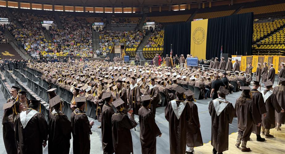 University of Wyoming graduation celebrates milestones | News |  wyomingnews.com