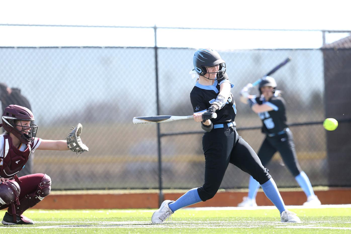 20210430-spts-eastsoftball-mc-3.JPG