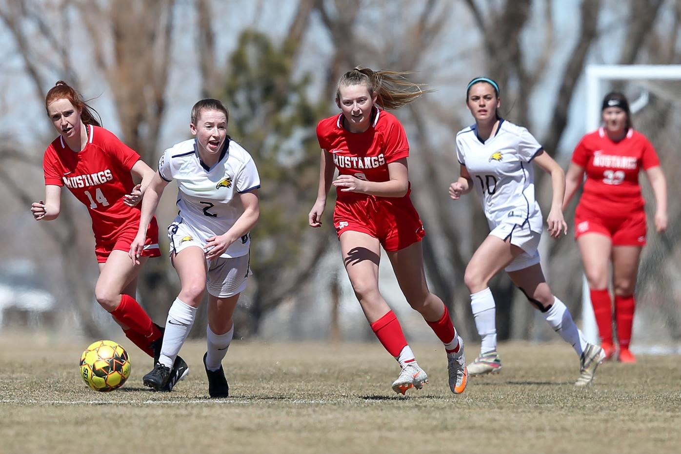 20210402-spts-LCCCwomen-mc-16.JPG