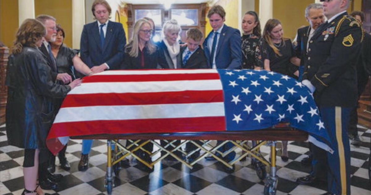 Family, colleagues, officials celebrate life of late Sen. Alan Simpson ...