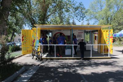 Some curious cats: Mobile STEM lab gives easy access to kid-friendly science