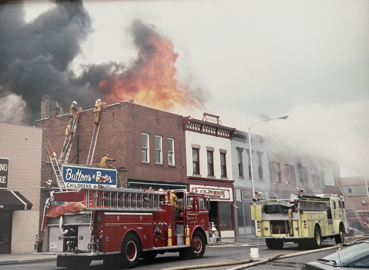 A 1989 downtown fire was a close call for two firemen | News |  wyomingnews.com