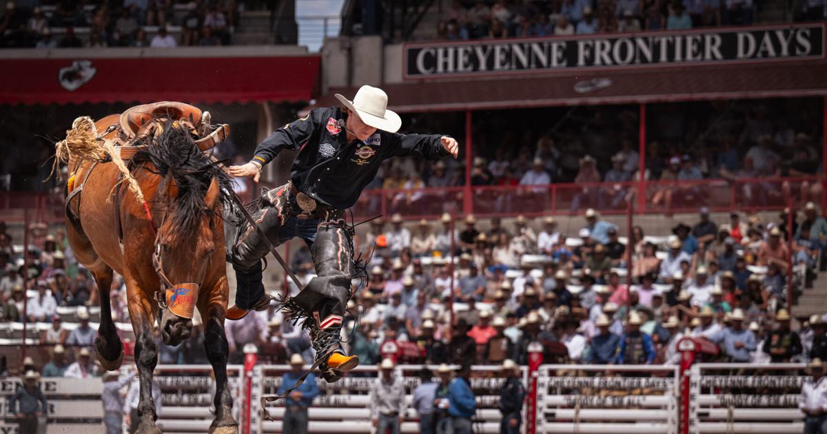 Cheyenne Frontier Days Rodeo 7-27-25 | Gallery | wyomingnews.com