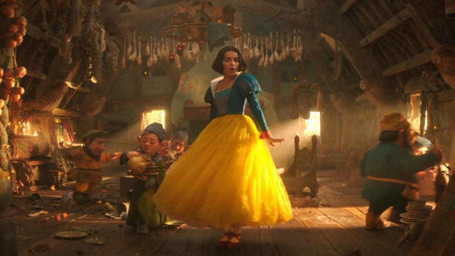 snow white dress movie With live-action 'Snow White,' Disney finds itself again in culture war crosshairs 165(cm)63 Snow White Dress Evolution From