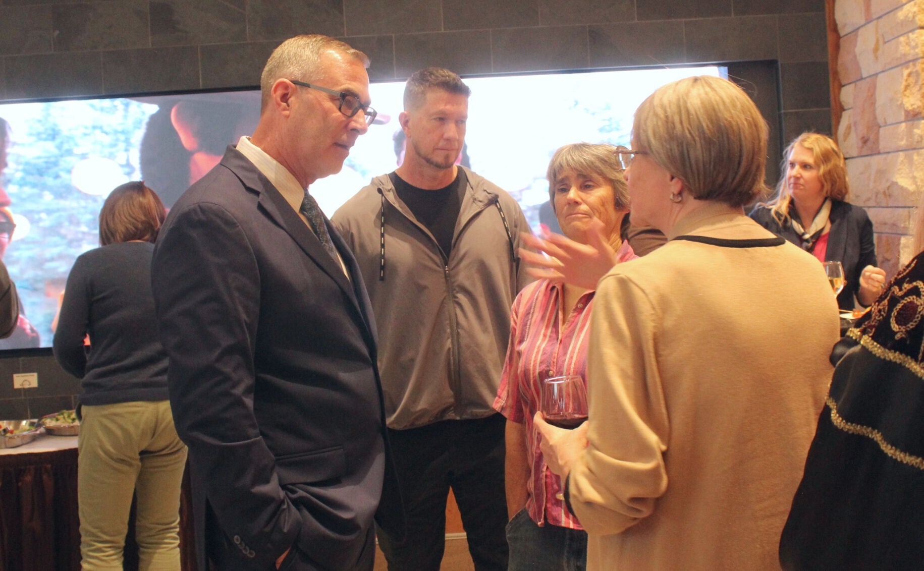 Board of Trustees selects Reeves as next University of Wyoming ...