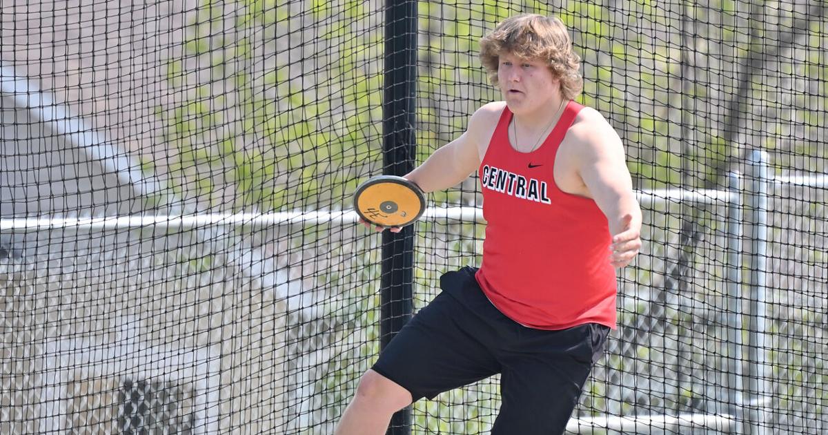 Central's Hadyn Fleming cruises to 4A discus title | Burns ...