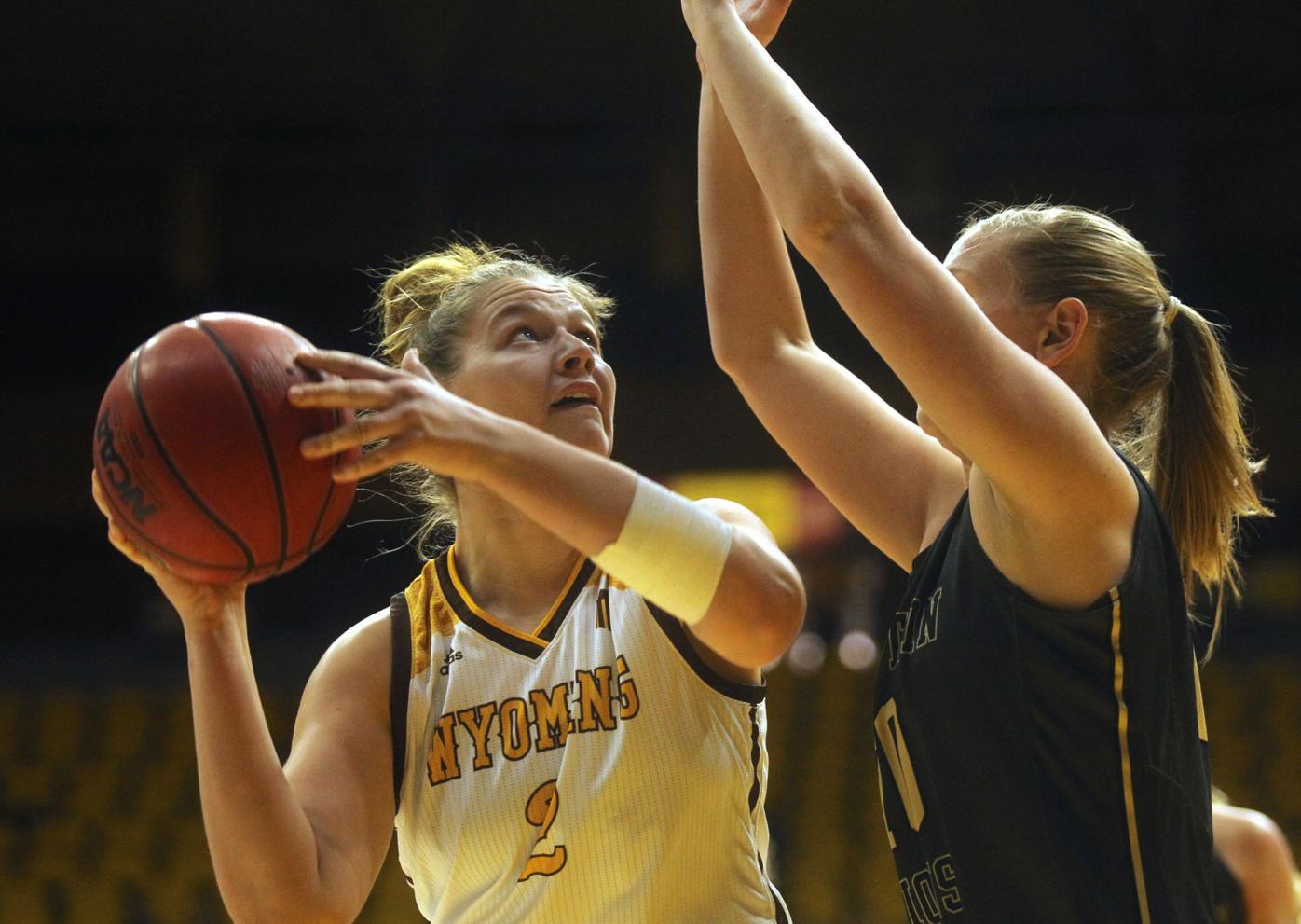 20181114_Cowgirls vs UCCS_jb_23_Taylor Rusk.JPG