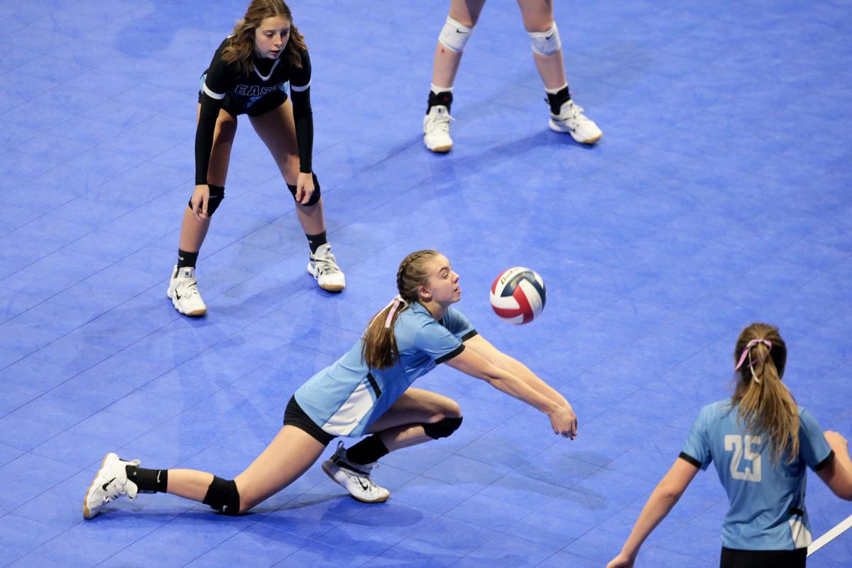 20201108-spts-eastvb-mc-1.JPG